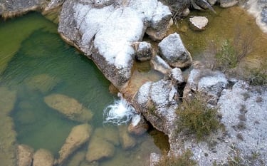 Bassines d'eau en hiver