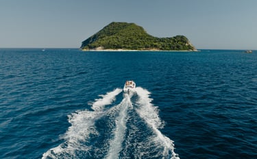 marathonisi turtle island boat trip gloria maris