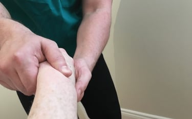 Massothérapeute sportif expert en massages à la clinique sportive A.S.