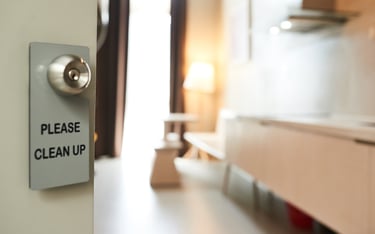 SERVICE D'ENTRETIEN EXIGEANT