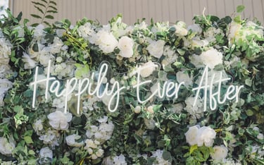 flower-wall-photo-booth-hire