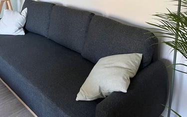 Wohnzimmer der neuen FeWo 4 (Schlafsofa)