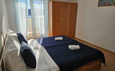 bedroom with sea view