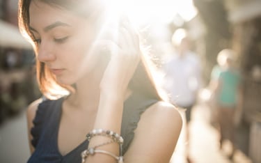 avoid-prolonged-sun-exposure