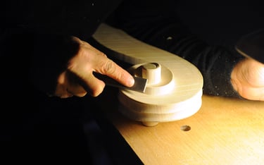 Richard Gonon, Luthier