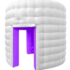 Selfie Cave Photo Booth