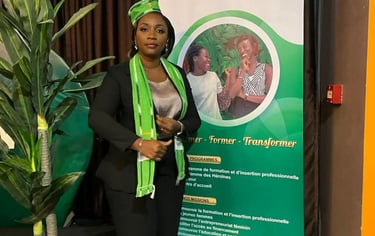 Nelly mendonça recevant un prix