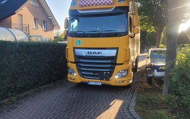 Kamion za selidbe Dalmatica Mobility Group u Hrvatskoj