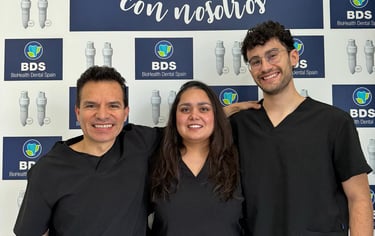 una foto de Ricardo Prado, Sanjana Dhiman y Pedro Manzano
