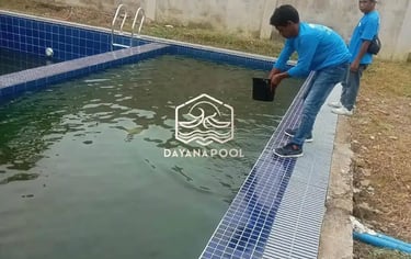 perawatan kolam renang oleh tim dayanapool cimahi