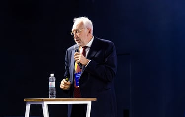 professor stakhovsky eduard, urolog, oncolog, kyiv, ukraine