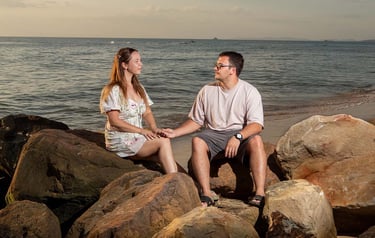 Фотосессия в золотой час на пляже Фукуока