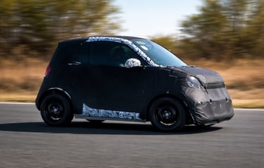 Smart #2 elétrico 2026 flagrado em testes na estrada destacando novo modelo compacto urbano