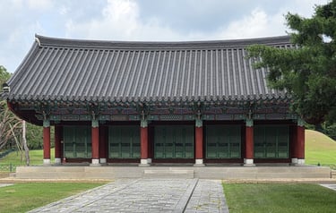 Building within the tomb complex