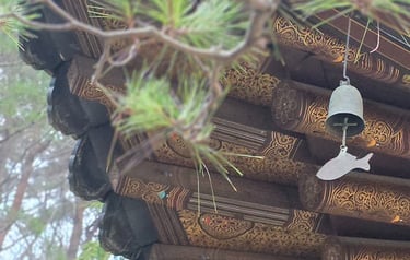 Donghaksa roof decoration