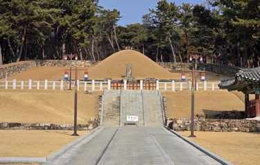 Queen Heo's tomb view