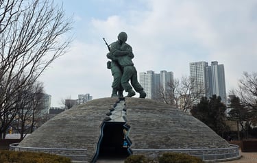 The Statue of Brothers