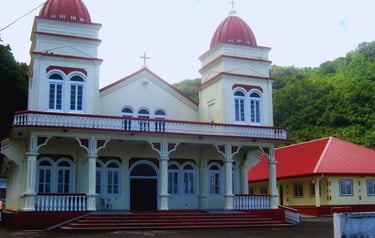 Vista da igreja local em Pago Pago Samoa