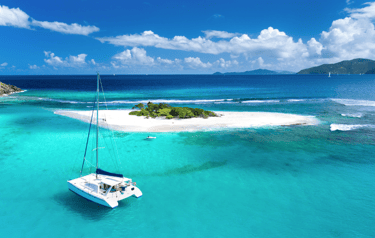 Catamarán en las Islas Vírgenes Británicas