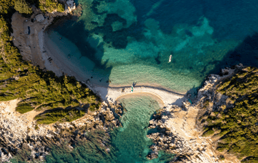 Toma aérea de Ksamil, Albania