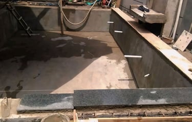 pengacian kolam renang.
