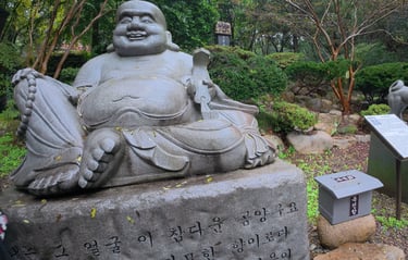 Buddha sculpture