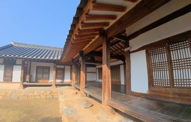 Sodaeheon and Hoyeonjae Historic House view
