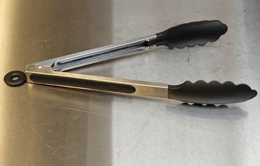 Tongs Kitchen tongs for handling food with control and precision