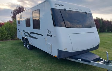 Stylish Australian Jayco Silverline caravan