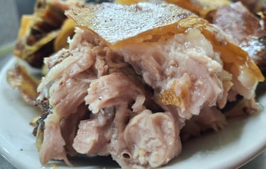 Cena sarda Olbia: il maialino sardo, detto anche porceddu