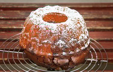 Bolo - de - Abóbora - com - Polvilho  de - Açúcar - Fofinho - e = Saboroso