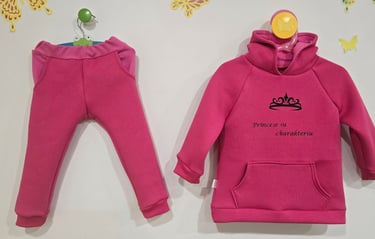 Rožinis kostiumėlis vaikams