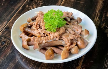Nấm mối xào bò ngon tại Bếp Dì Toàn - Top 1 nhà hàng ngon quận Tân Bình