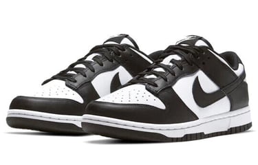 Photo of Nike Panda Dunks trainers