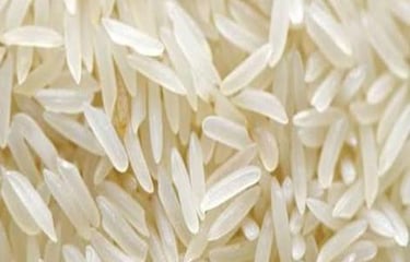 PK 386 Sella rice, parboiled long grain, golden hue, stays firm after cooking