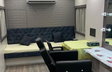 Vanity van for weddings, events and shoots