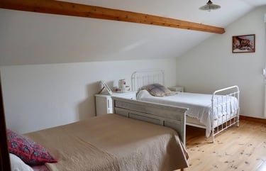 Gîte de Lamartinerye - Chambre Grise