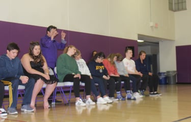 Wi Prom Hypnosis shows Nino