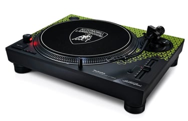 technics-sl-1200m7b-lamborghini-edition-green