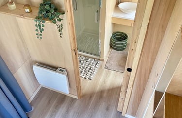 Tiny House bathroom