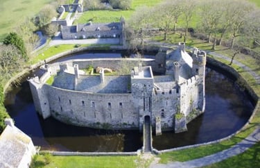 Gîtes de la Cour d'Etienville - Château de Pirou