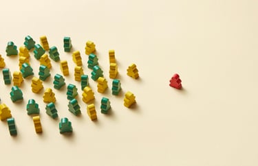 Effect van besluit en proces op de onderlinge relaties.