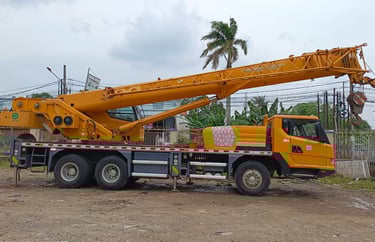 Tadano Crane 80 Ton warna kuning