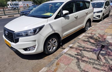 8 seater taxi gurgaon