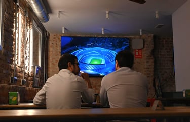 Todos los partidos de futbol se ven en Fratina