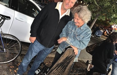 Billy Squier, his Tumbleweed "Raven", and me in NYC.