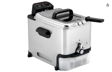 Deep fryer, oil filter