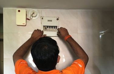 Licensed electrician repairing electrical systems in Jodhpur