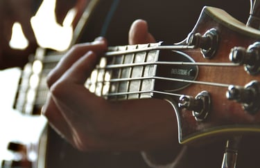 guitarist-los-angeles-capital-records-hollywood