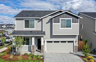 Real Estate Drone Photographer in Marysville gets an elevated view of this house for rent.